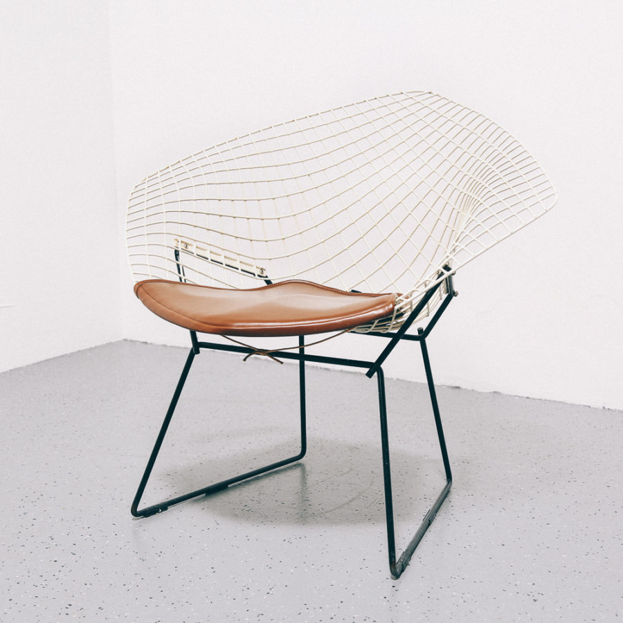 bertoia_diamond_chair-1-2