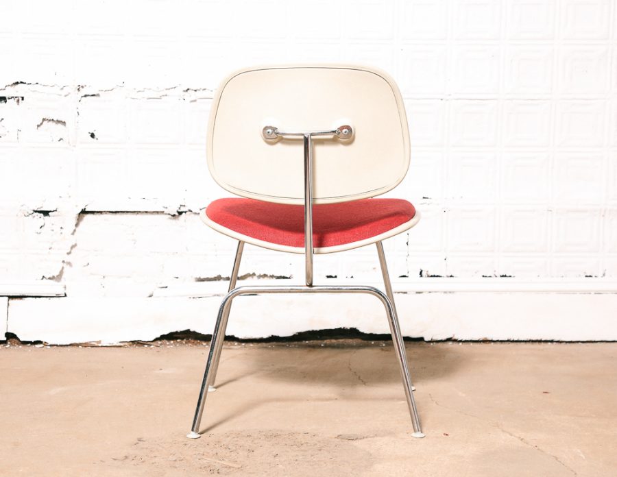Brouwerij Tegenwerken optocht Set of 6 upholstered Eames DCM Chairs – Van der Most Modern