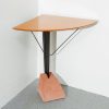 memphis_style_corner_table-1-2