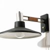 rietveld_style_sconce-1-2